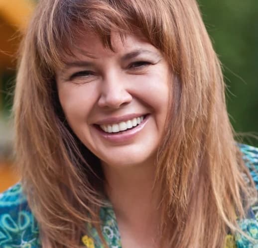 Joanna Ślusiewicz - właściciel, lekarz stom. specjalista ortodonta aparaty stałe w Prywatna Przychodnia Stomatologiczna Ortoprotex