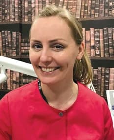 Sandra Osiewacz - dr nauk med. lekarz stomatolog aparaty ortodontyczne zdejmowane i stałe w Prywatna Przychodnia Stomatologiczna Ortoprotex