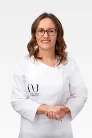 Magdalena Bednarczyk - Higienistka stomatologiczna w Atelier Uśmiechu - stomatolog Warszawa | dentysta | ortodonta