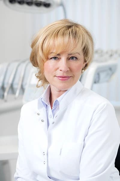 MARZENA SZATKOWSKA-BŁASZAK - LEKARZ STOMATOLOG - specjalista stomatologii ogólnej w Stomatolog Gniezno - Klinika Błaszak