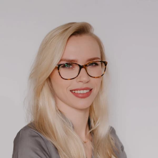 Paulina Hejnrych-Hader - Lekarz Stomatolog w Smile Institute Opole Lubelskie