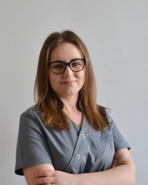 Izabela Stasiak - Lekarz Stomatolog w Smile Institute Chełm