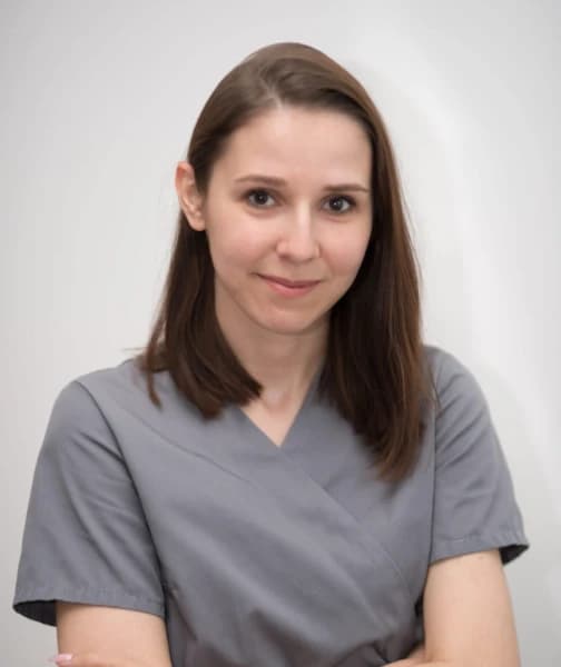 Karolina Knieja - Lekarz Stomatolog w Smile Institute Poniatowa