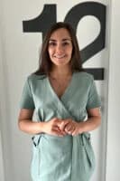 dr Justyna Karp - Lekarz dentysta, endodonta, protetyk, ponad 10 lat doświadczenia w Klinika Stomatologiczna Implant Medical Gniezno - Przybylscy Dental Clinic