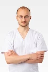 Bartłomiej Kołodziej - Lekarz stomatolog - Protetyka / Okluzja/ Kompleksowe plany leczenia w Atelier Uśmiechu - stomatolog Grójec | dentysta | ortodonta