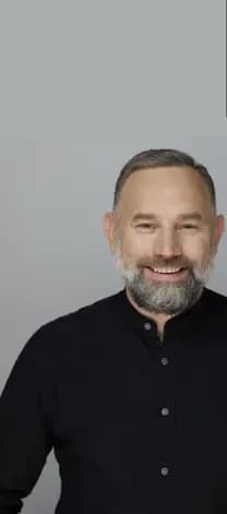 dr n. med. Bartosz Cerkaski - Lider Zespołu Klinicznego w EndoEstetica Clinic