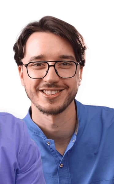 lek. dent. Antoni Sobański - Lekarz dentysta / Protetyka i stomatologia zachowawcza w KOMPLET Przychodnia Stomatologiczna Grochów